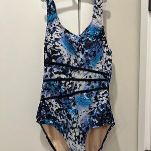Blue pattern swimsuit